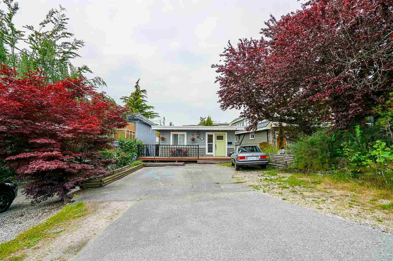Main Photo: 867 HABGOOD STREET in : White Rock House for sale : MLS®# R2424488
