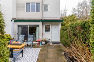 Main Photo: 6 230 W 13TH Street in North Vancouver: Central Lonsdale Townhouse for sale in "The Beeches" : MLS®# R2758132