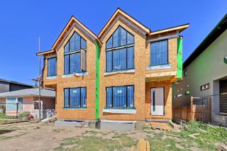 Photo 6: 2030 37 Avenue SW in Calgary: Altadore Semi Detached (Half Duplex) for sale : MLS®# A1246086