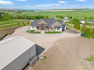 Photo 1: 418044 48 Street W: Rural Foothills County Detached for sale : MLS®# A2050965