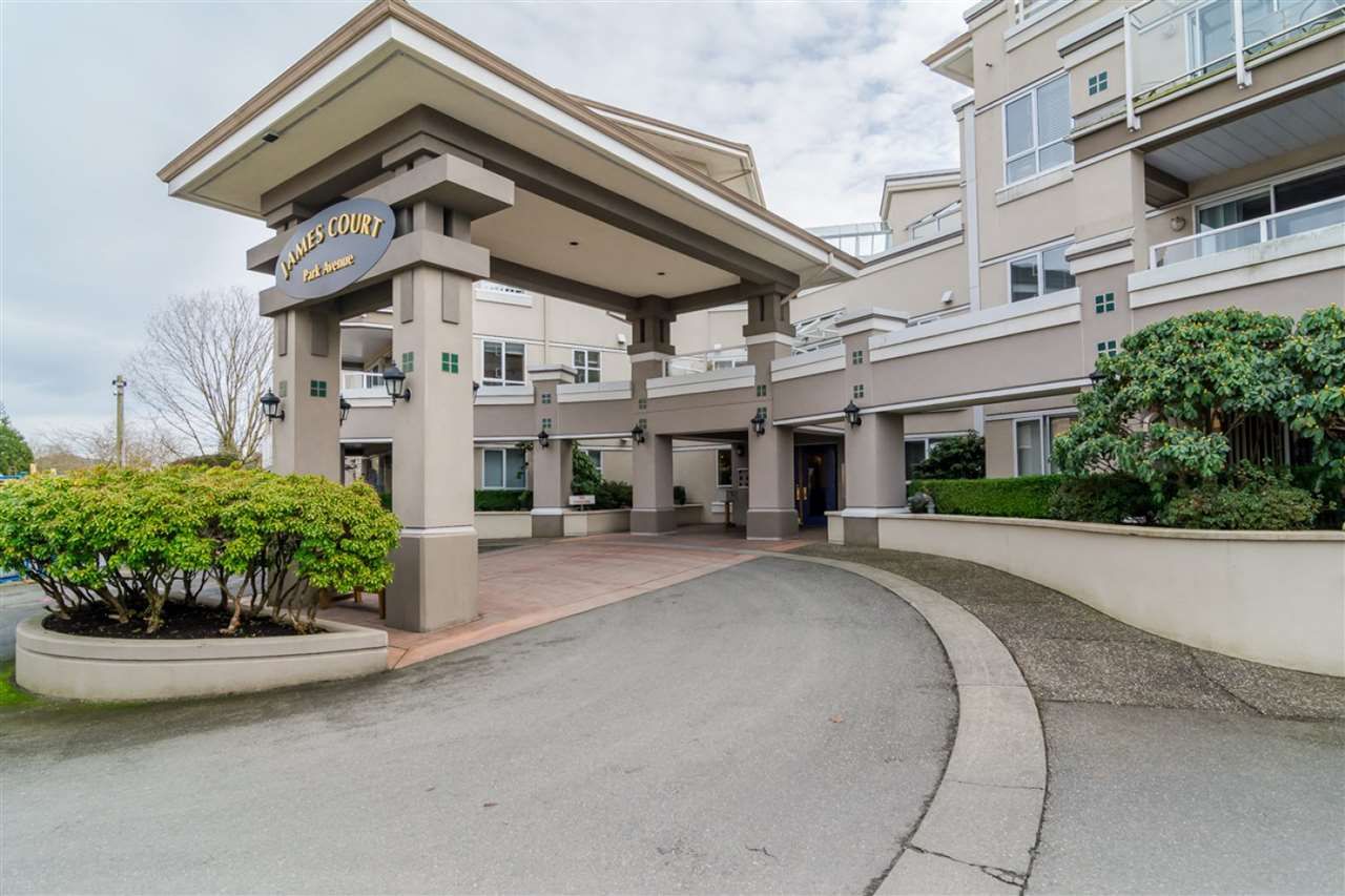 Main Photo: 208 20448 PARK Avenue in Langley: Langley City Condo for sale in "James Court" : MLS®# R2329314