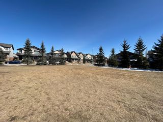 Photo 32: 4 Panora Way NW in Calgary: Panorama Hills Semi Detached for sale : MLS®# A1200156
