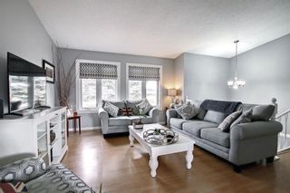 Photo 6: 69 Quigley Drive: Cochrane Detached for sale : MLS®# A1203133