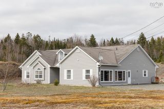 Photo 2: 315 Highway 1 in Mount Uniacke: 105-East Hants/Colchester West Residential for sale (Halifax-Dartmouth)  : MLS®# 202409492