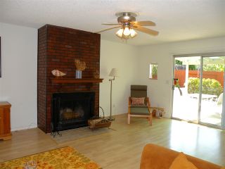 Photo 5: MIRA MESA House for sale : 3 bedrooms : 10745 Fenwick Rd in San Diego
