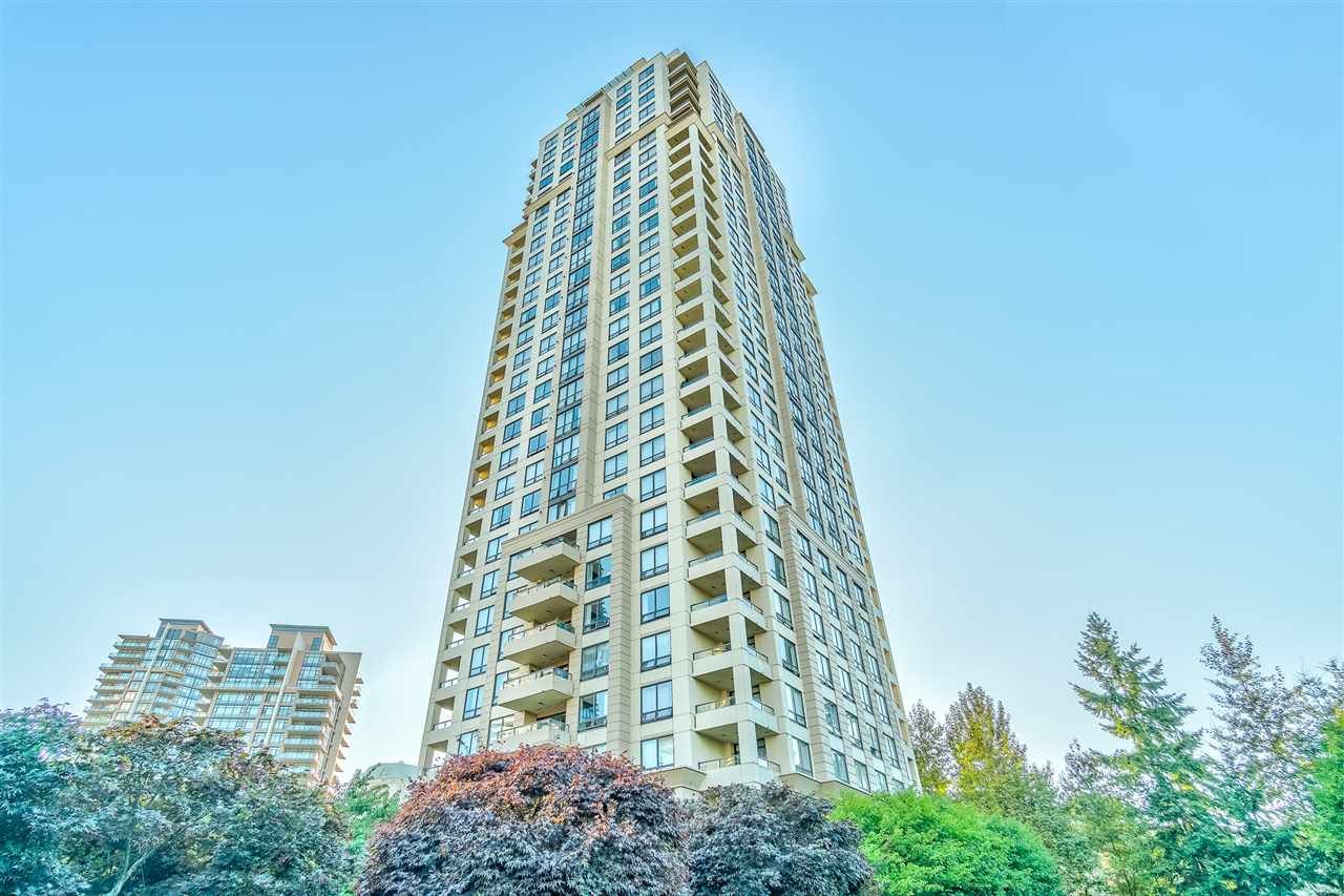 Main Photo: 301 4333 CENTRAL BOULEVARD in : Metrotown Condo for sale : MLS®# R2401904