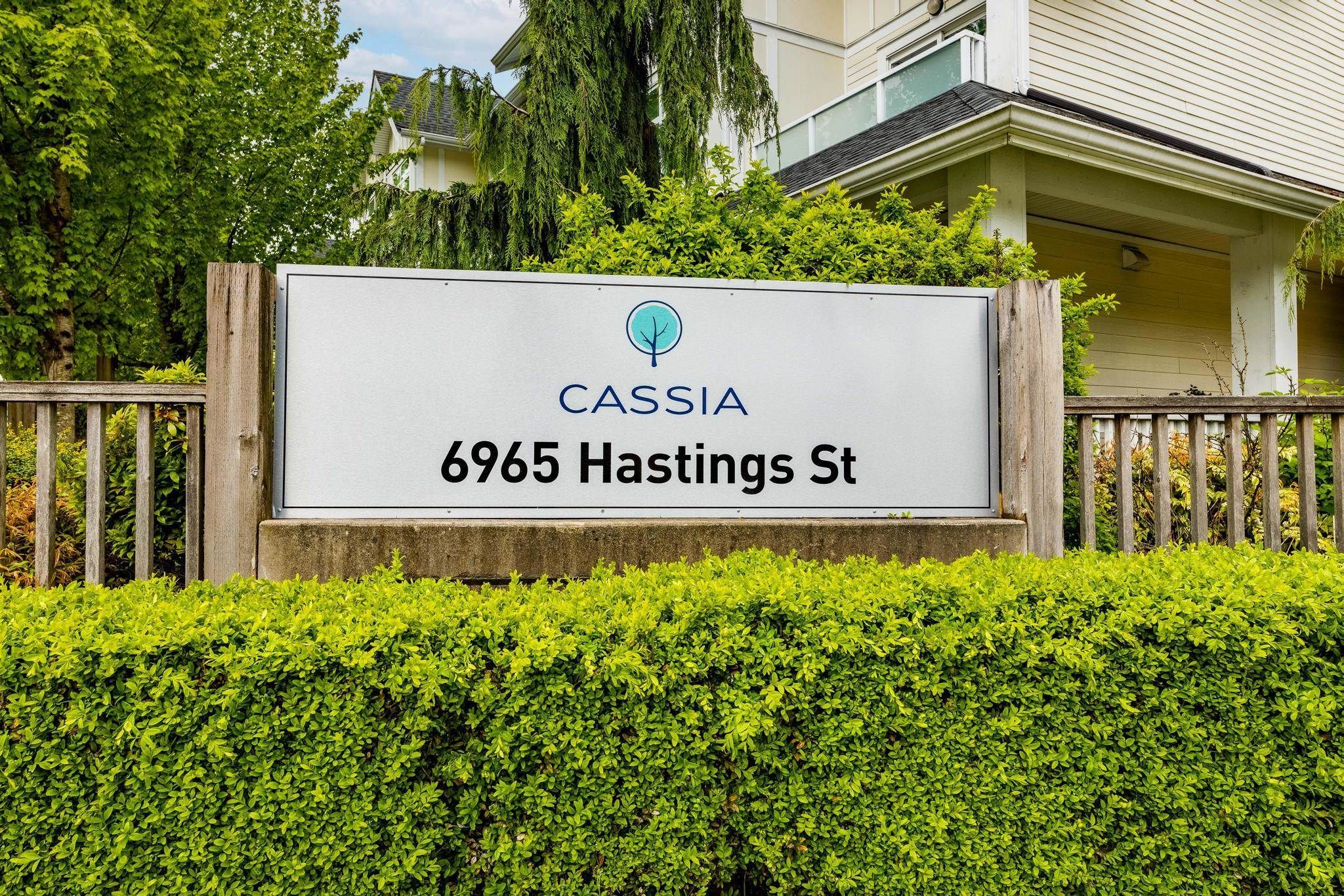 Main Photo: 13 6965 HASTINGS Street in Burnaby: Sperling-Duthie Townhouse for sale in "Cassia" (Burnaby North)  : MLS®# R2694448