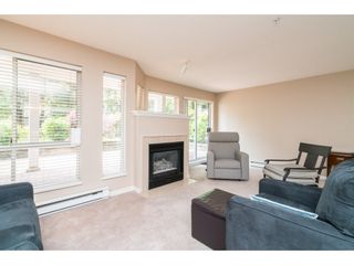 Photo 7: 215 11605 227 Street in Maple Ridge: East Central Condo for sale in "Hillcrest" : MLS®# R2372554