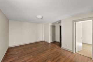 Photo 11: 13 Massey Pl in View Royal: VR Six Mile Row/Townhouse for sale : MLS®# 896755