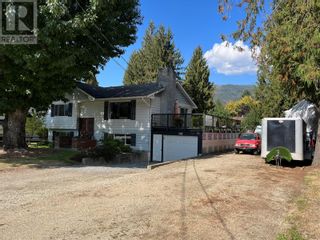 Photo 46: 718 Maple Street, in Sicamous: House for sale : MLS®# 10284253