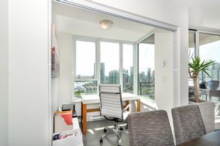 Photo 11: 2206 33 Smithe Street in Vancouver: Yaletown Condo for sale (Vancouver West)  : MLS®# V1090861