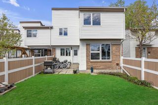 Main Photo: 140 5103 35 Avenue S in Calgary: Glenbrook Row/Townhouse for sale : MLS®# A2134818