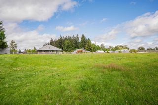 Photo 4: 23436 44 Avenue in Langley: Salmon River House for sale : MLS®# R2884039