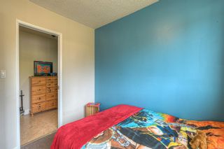 Photo 19: 949 Inskip St in Esquimalt: Es Kinsmen Park Half Duplex for sale : MLS®# 857869