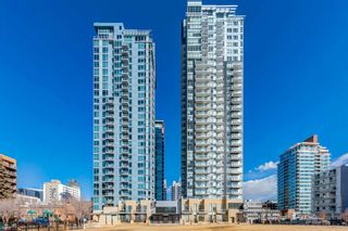 Main Photo: 1806 215 13 Avenue SW in Calgary: Beltline Apartment for sale : MLS®# A2115136