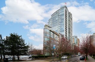 Photo 28: 1801 1228 MARINASIDE Crescent in Vancouver: Yaletown Condo for sale in "Crestmark II" (Vancouver West)  : MLS®# R2666899