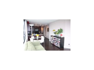 Photo 2: # 1718 938 SMITHE ST in Vancouver: Downtown VW Condo for sale (Vancouver West)  : MLS®# V1067462