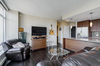 Photo 15: 705 6188 WILSON Avenue in Burnaby: Metrotown Condo for sale in "Jewel 1" (Burnaby South)  : MLS®# R2394453