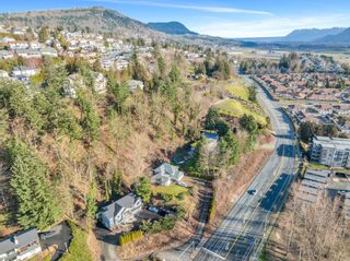 Photo 12: 35825 OLD YALE Road in Abbotsford: Abbotsford East House for sale : MLS®# R2795004