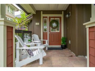 Photo 3: 101 7088 191 Street in cloverdale: Clayton Townhouse for sale (Cloverdale)  : MLS®# R2455841