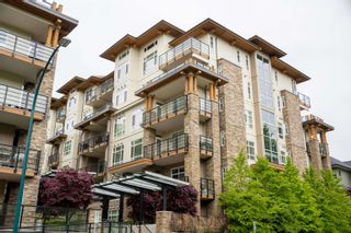 Photo 1: 214 2465 WILSON Avenue in Port Coquitlam: Central Pt Coquitlam Condo for sale in "ORCHID RIVERSIDE" : MLS®# R2694830