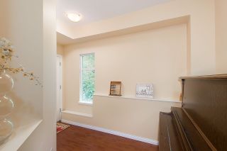 Photo 2: 40 11860 RIVER Road in Surrey: Royal Heights Townhouse for sale in "Cypress Ridge" (North Surrey)  : MLS®# R2267961