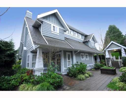 Main Photo: 27 2688 MOUNTAIN Highway in North Vancouver: Westlynn Townhouse for sale in "Craftsman Estates" : MLS®# V799133
