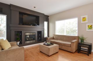 Photo 8: 5944 165TH Street in Surrey: Cloverdale BC House for sale (Cloverdale)  : MLS®# R2101439
