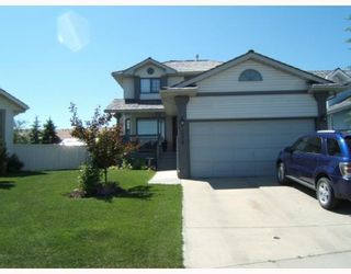 Photo 2: 228 WOODSIDE Road NW: Airdrie Residential Detached Single Family for sale : MLS®# C3407297