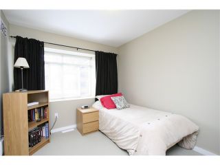 Photo 16: 10 55 HAWTHORN Drive in Port Moody: Heritage Woods PM Townhouse for sale in "COBALT SKY" : MLS®# V1034207