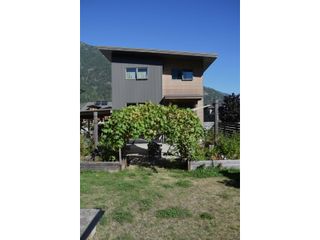 Photo 4: 824 SPROAT DRIVE in Nelson: House for sale : MLS®# 2472659