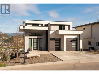 Photo 2: 737 Highpointe Drive in Kelowna: House for sale : MLS®# 10310278