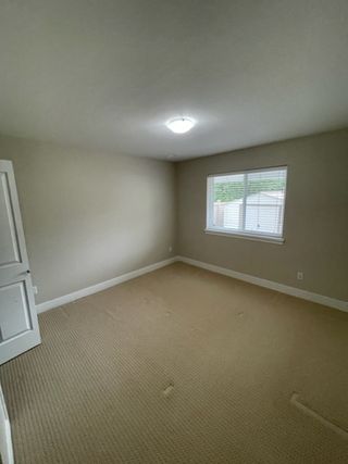 Photo 6: : House for rent