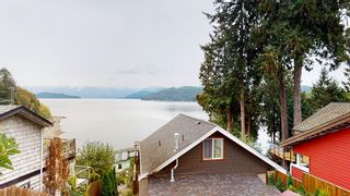 Photo 6: 790 MARINE Drive in Gibsons: Gibsons & Area House for sale in "Granthams Landing" (Sunshine Coast)  : MLS®# R2734729