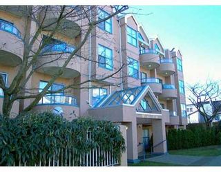 Photo 7: 105 988 W 16TH AV in Vancouver: Cambie Condo for sale in "THE OAKS" (Vancouver West)  : MLS®# V575804