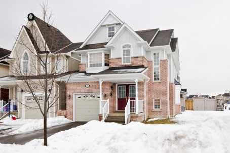 Main Photo: 52 Cranborne Crescent in Whitby: Freehold for sale