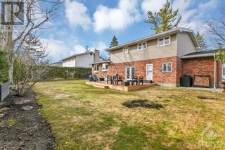 Photo 30: 11 MOHAWK CRESCENT in Nepean: House for sale : MLS®# 1382079