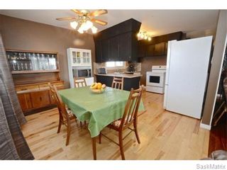 Photo 6: 4910 SHERWOOD Drive in Regina: Regent Park Single Family Dwelling for sale (Regina Area 02)  : MLS®# 565264