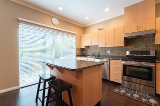 Photo 2: 4-1055 Riverwood Gate in Port Coquitlam: Riverwood Townhouse for sale : MLS®# R2610338