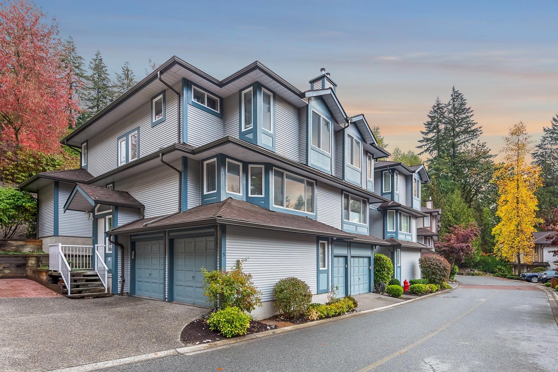 Main Photo: 5 103 PARKSIDE Drive in Port Moody: Heritage Mountain Townhouse for sale : MLS®# R2752900