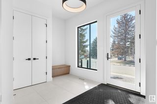 Photo 3: 13704 87 Avenue in Edmonton: Zone 10 House for sale : MLS®# E4384541