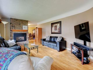 Photo 6: 125 Valiant Pl in Langford: La Thetis Heights House for sale : MLS®# 896473