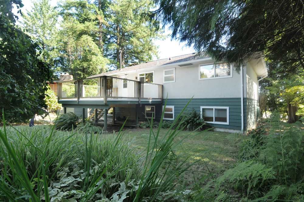 Main Photo: 1530 MERLYNN CRESCENT in North Vancouver: Westlynn House for sale : MLS®# R2392426