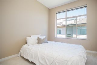 Photo 14: 415 9299 TOMICKI Avenue in Richmond: West Cambie Condo for sale in "MERIDIAN GATE" : MLS®# R2077141