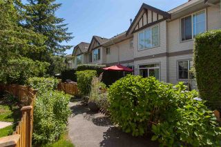 Photo 4: 58 6465 184A Street in Surrey: Cloverdale BC Townhouse for sale in "ROSEBURY LANE" (Cloverdale)  : MLS®# R2184605