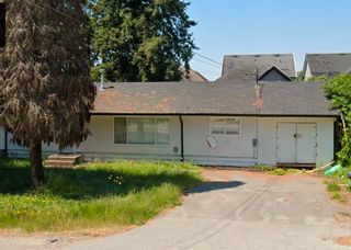 Photo 3: 5855 132 Street in Surrey: Panorama Ridge House for sale : MLS®# R2841456