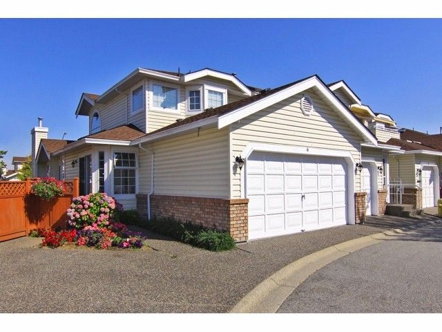 Main Photo: 6 9163 FLEETWOOD Way in Surrey: Fleetwood Tynehead Townhouse for sale in "Fountains of Guildford" : MLS®# F1323715