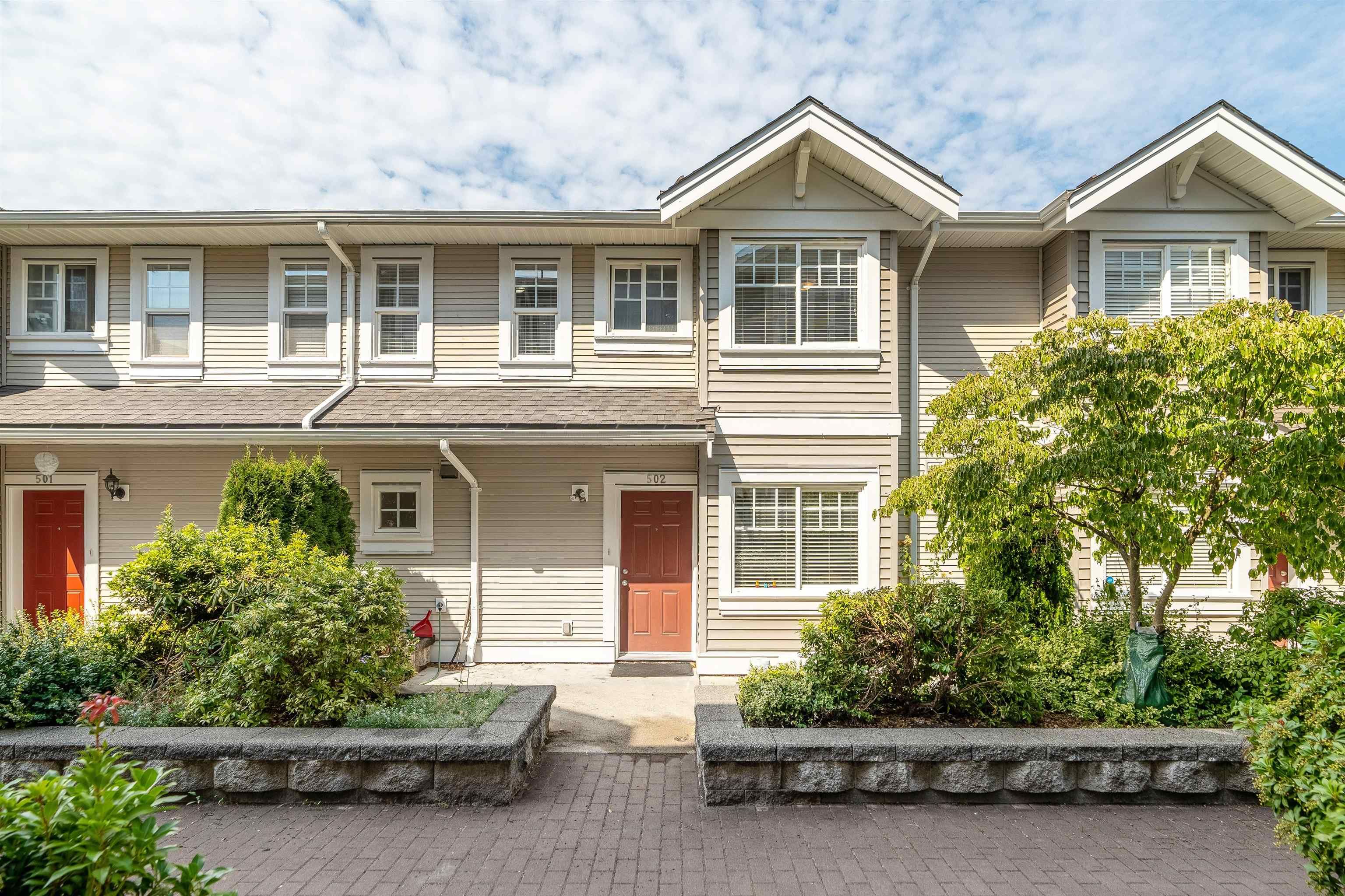 Main Photo: 502 4025 NORFOLK Street in Burnaby: Central BN Townhouse for sale in "NORFOLK TERRACE" (Burnaby North)  : MLS®# R2723323