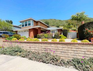Main Photo: RANCHO PENASQUITOS House for rent : 4 bedrooms : 13821 Freeport 13821 Freeport Rd SD CA 92129 in San Diego