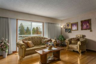 Photo 3: 5490 HARDWICK Street in Burnaby: Central BN House for sale (Burnaby North)  : MLS®# R2120515